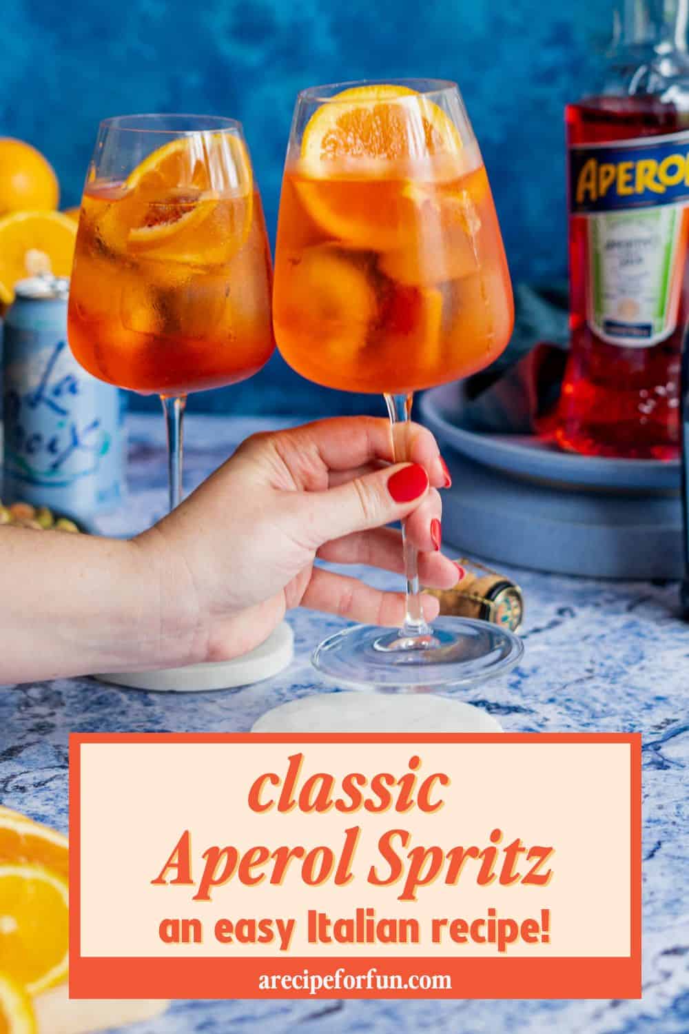 Classic Aperol Spritz Cocktail (Easy 3-2-1 Recipe) - A Recipe For Fun
